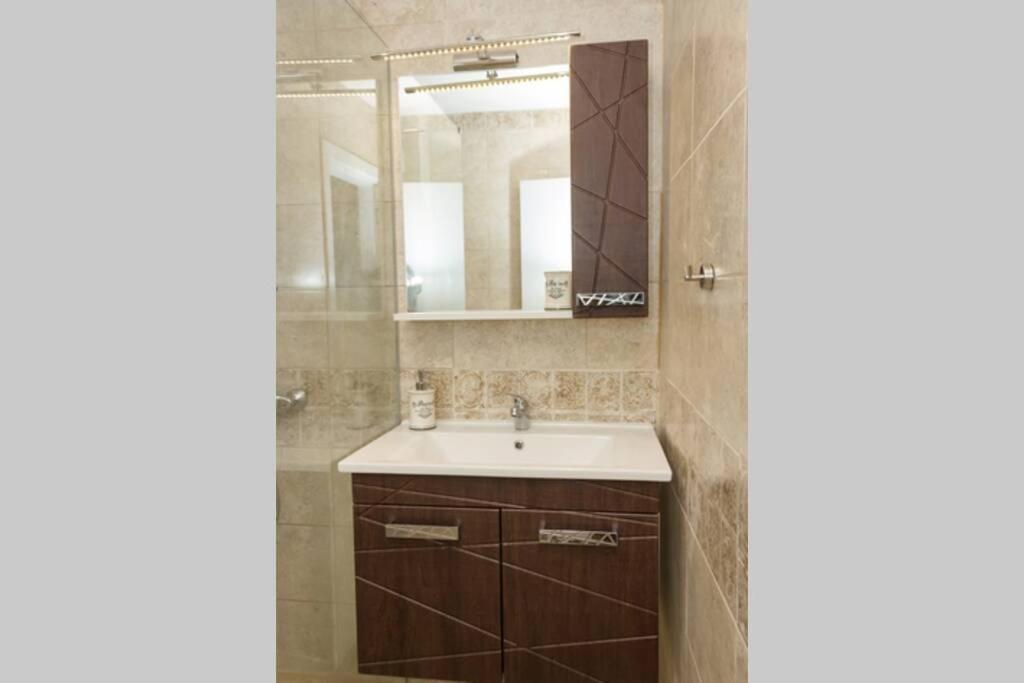 Perfect Summer Vacation Rental - One-Bedroom Flat By Flat Mаnager Topola Dış mekan fotoğraf