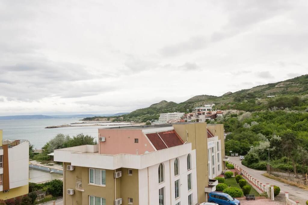 Perfect Summer Vacation Rental - One-Bedroom Flat By Flat Mаnager Topola Dış mekan fotoğraf