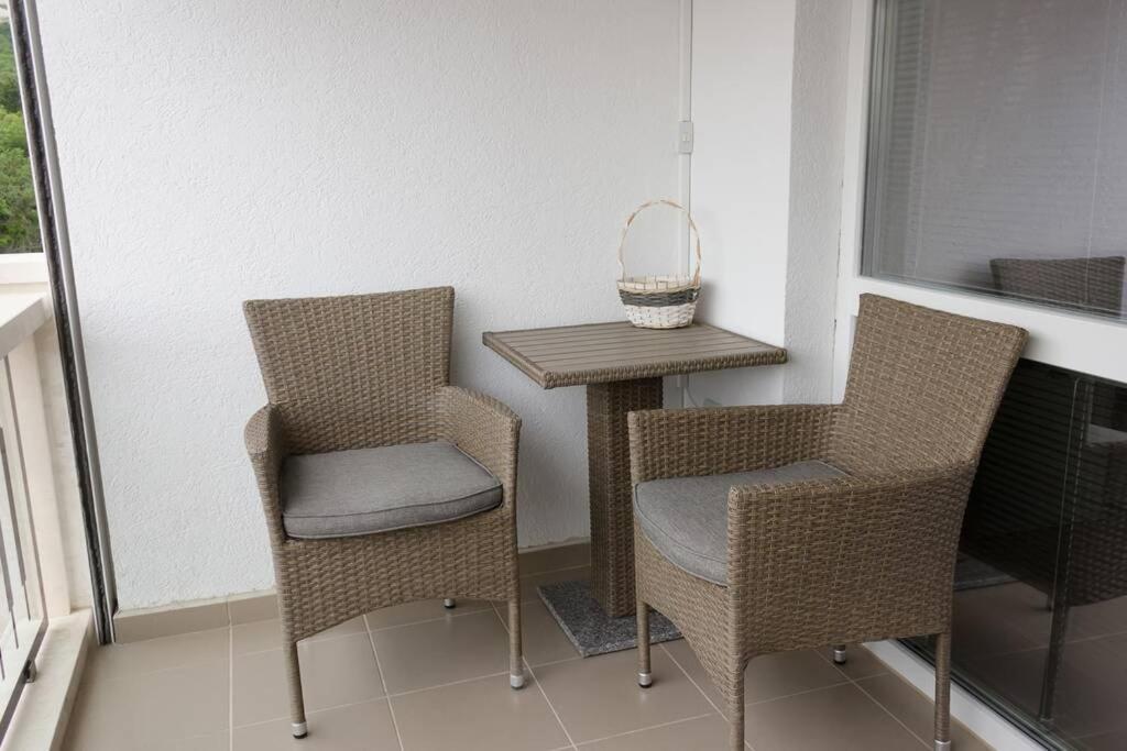 Perfect Summer Vacation Rental - One-Bedroom Flat By Flat Mаnager Topola Dış mekan fotoğraf